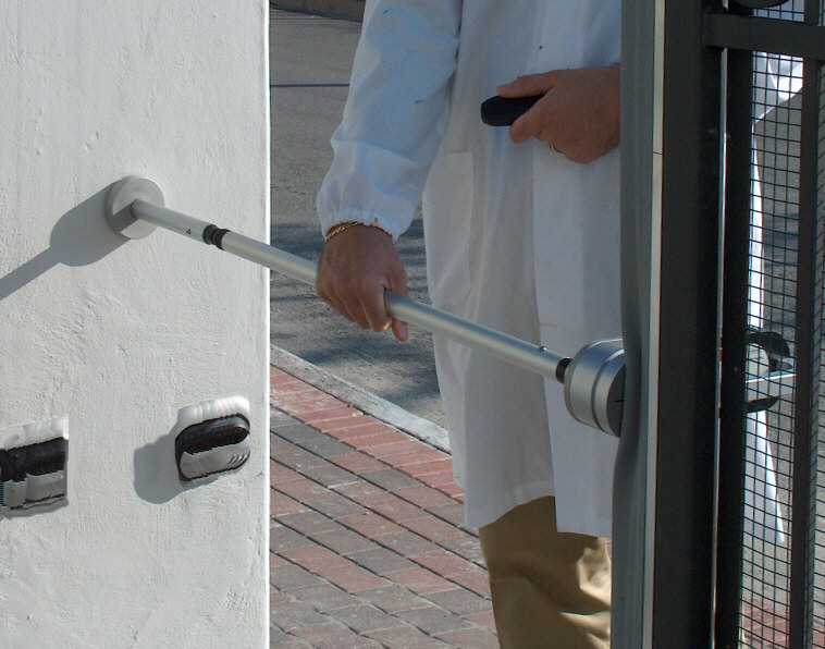 Powered gate force test